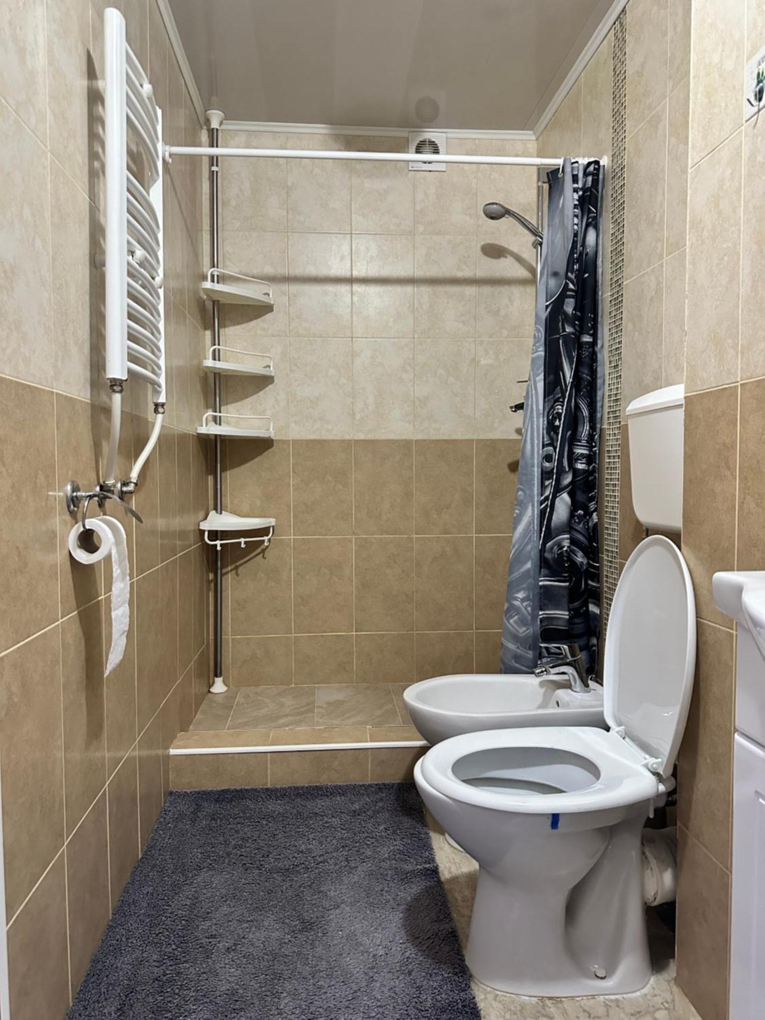 Comfortable Apartment In تشيسيناو المظهر الخارجي الصورة